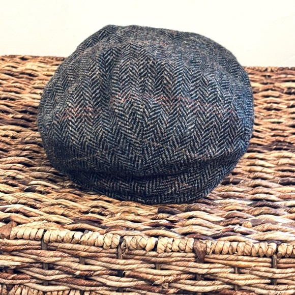 Wigens Harris Tweed Longshoreman Cap with earflaps Swedish Plaid 100% Wool - Picture 4 of 13